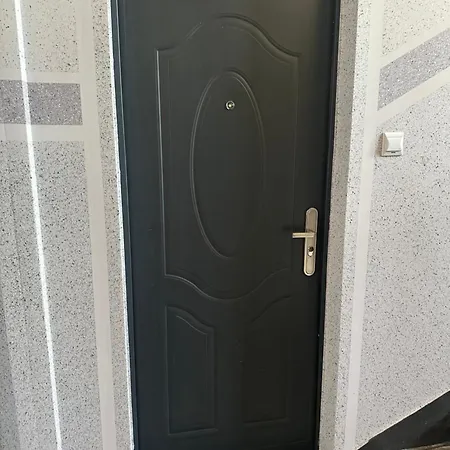 Apartament *
