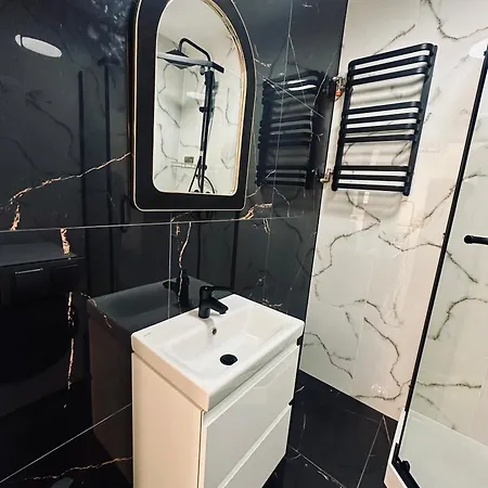 Apartament *